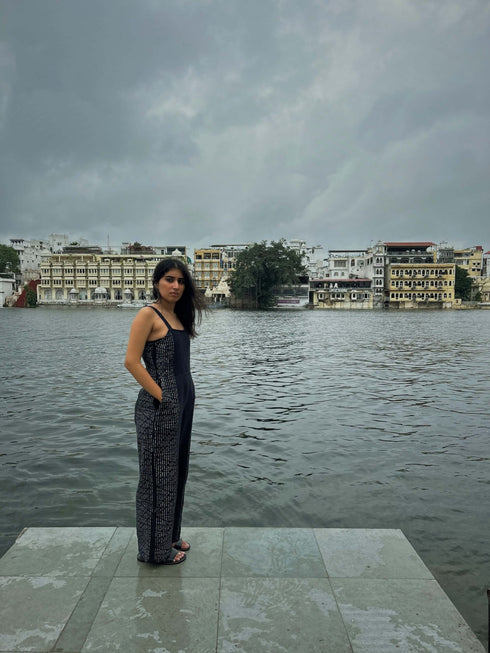 Kala Jhola