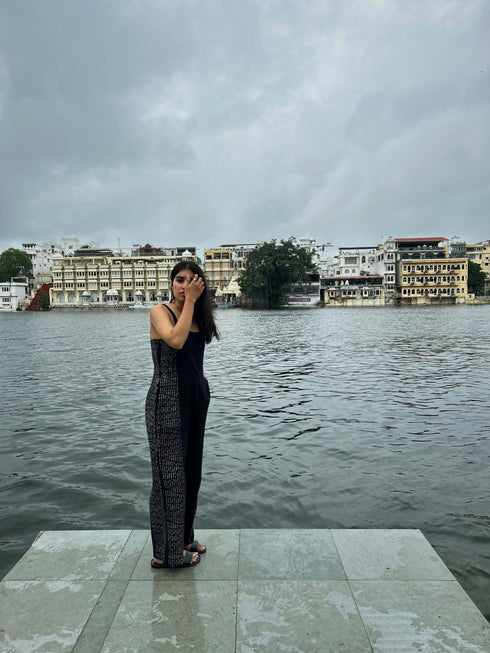 Kala Jhola