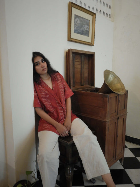 Laal Achkan (Women)
