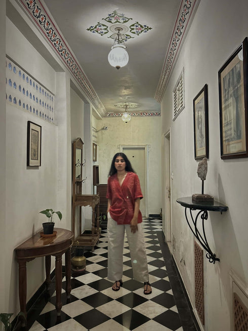 Laal Achkan (Women)